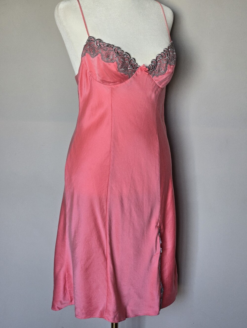 Vintage Victoria’s Secret 90s Bias Cut Rose Pink 100% Silk Slip Dress Size M - Picture 6 of 13
